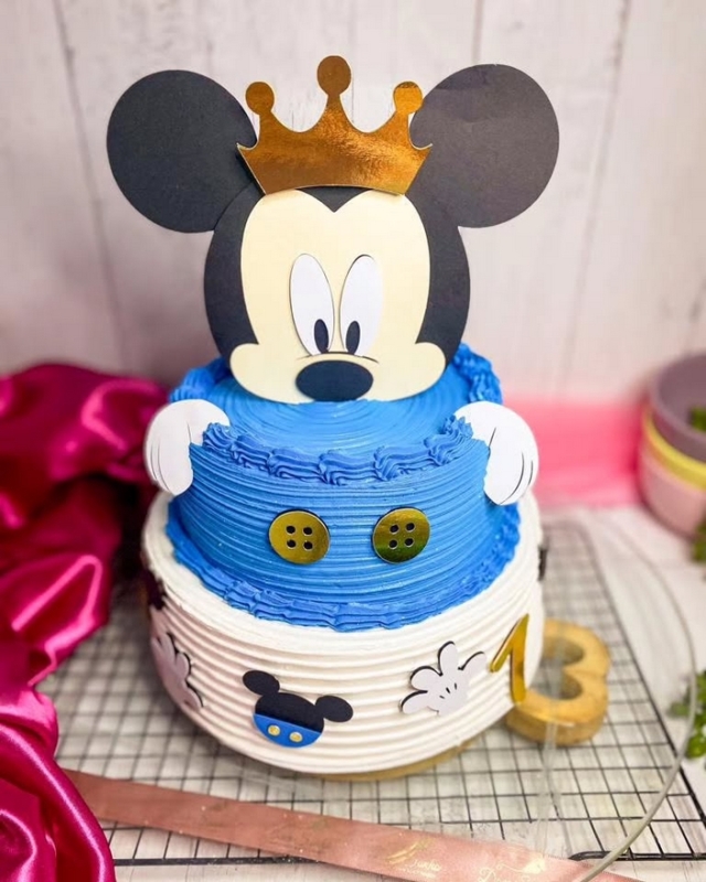 26 topo de bolo Mickey realeza @junia julio personalizados