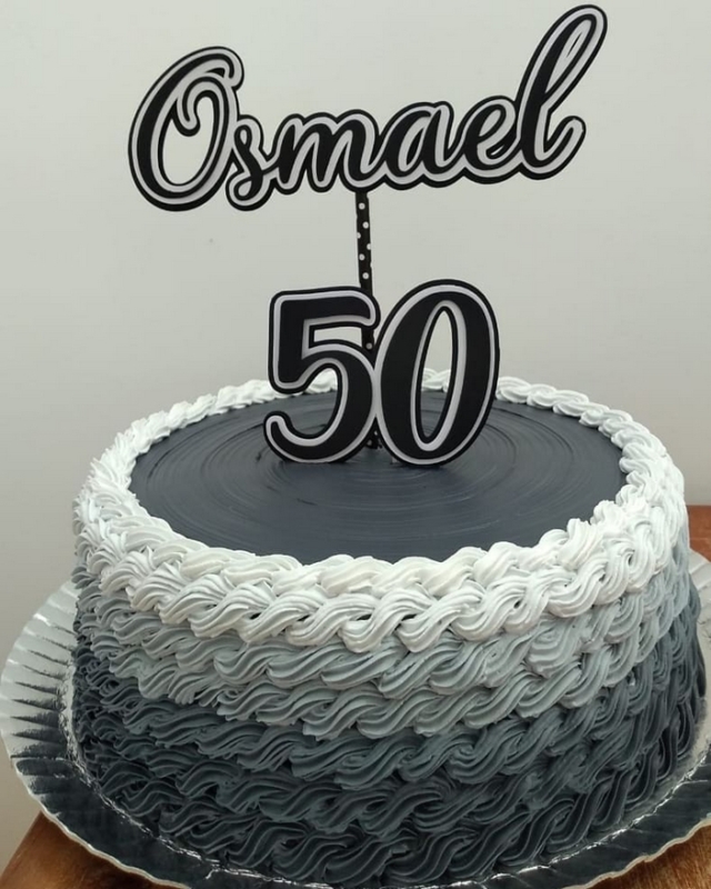 26 topo de bolo masculino 50 anos @julianaoriocaetano0