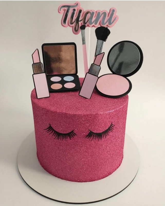 30 topo de bolo maquiagem rosa @valeriapessoafestas