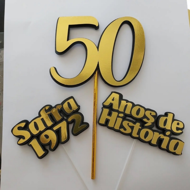 30 topo de bolo masculino 50 anos @ateliechimenefernandes