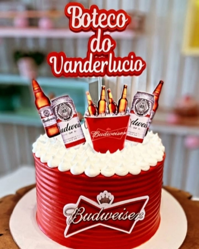 33 topo de bolo boteco Budweiser @decorarteateliejf