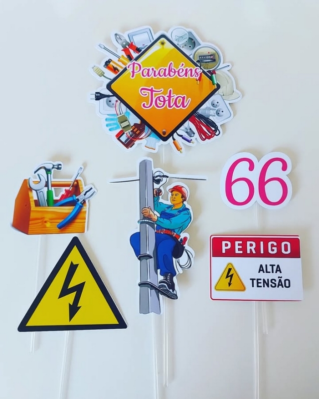 5 topo de bolo eletricista simples @luana candido7