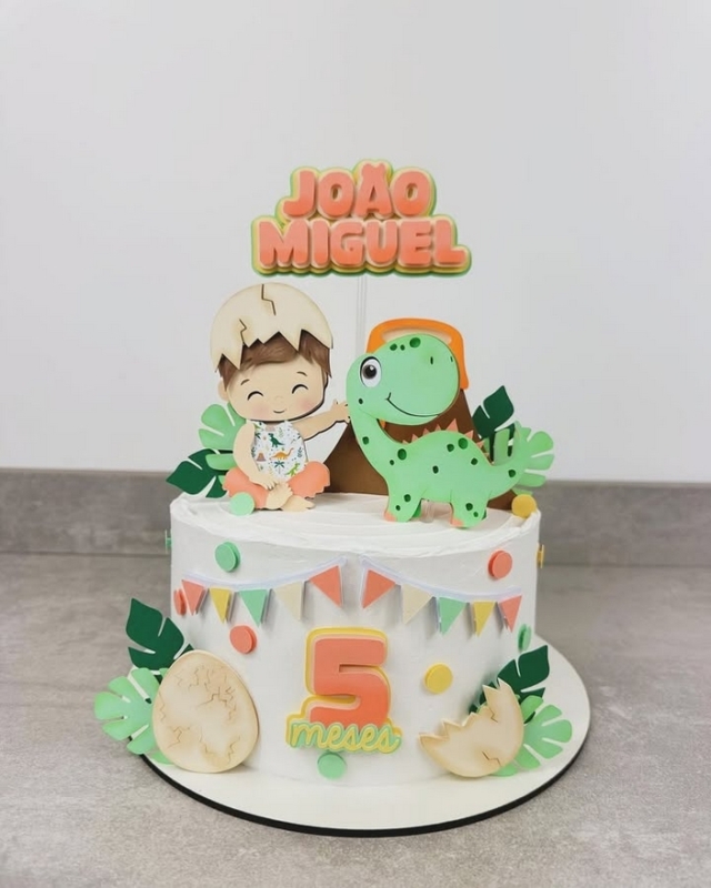 1 topo de bolo dinossauro baby @atelie chelledluke