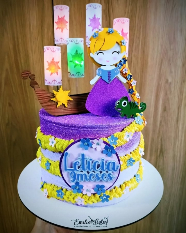 12 topo de bolo Rapunzel mesversário @dklsartes