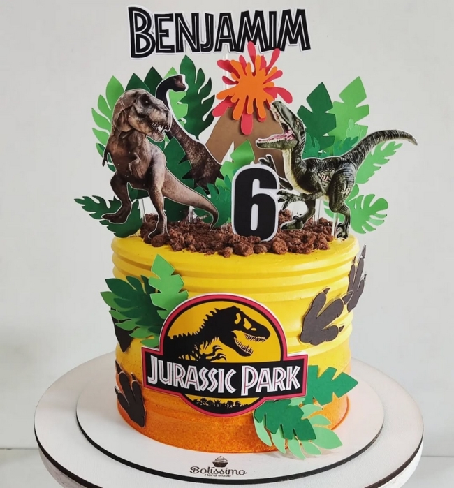 14 topo de bolo dinossauro Jurassic Park @bolissimodoces