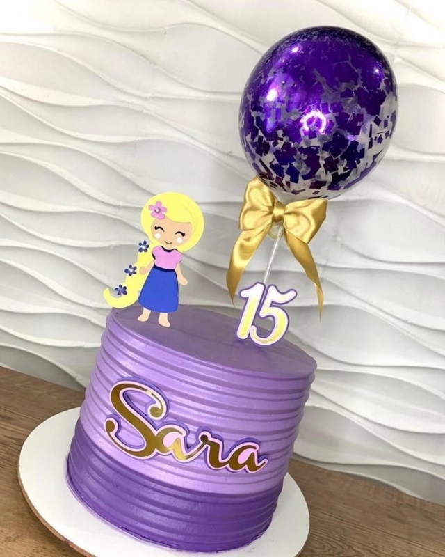 17 topo de bolo Rapunzel 15 anos @g2rpapelariacriativa