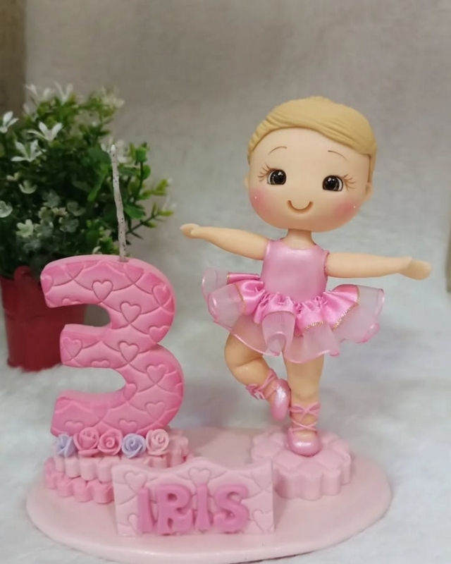 2 topo de bolo bailarina biscuit @atelie val biscuit
