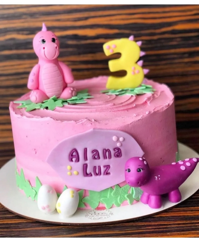22 topo de bolo dinossauro menina @claudia arte e biscuit