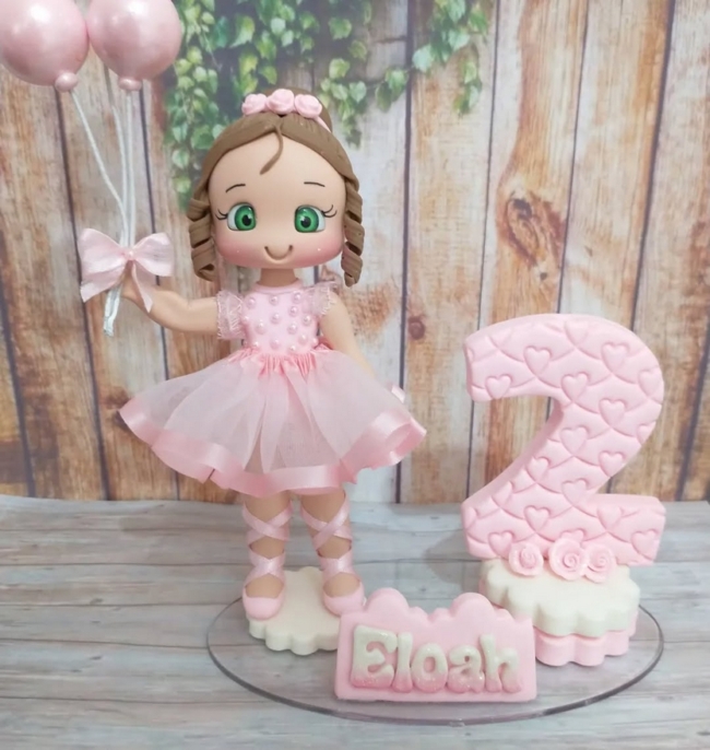 4 topo de bolo bailarina em biscuit @patylimabiscuit