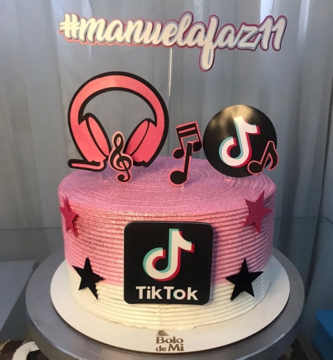 5 topo de bolo TikTok feminino @bolode mi