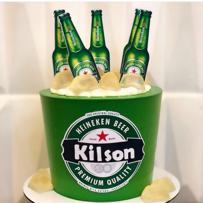 7 topo de bolo Heineken masculino @candy paperthe