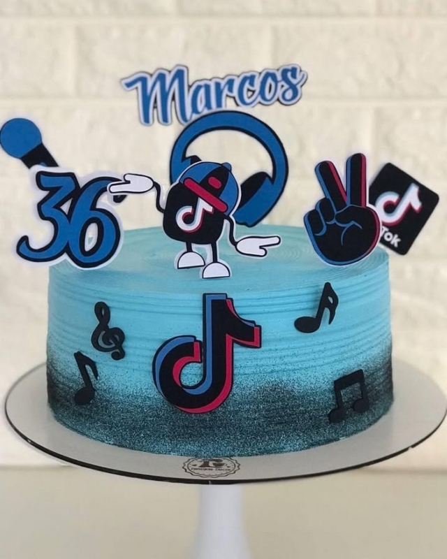 7 topo de bolo TikTok masculino @nobrepersonalizadoss