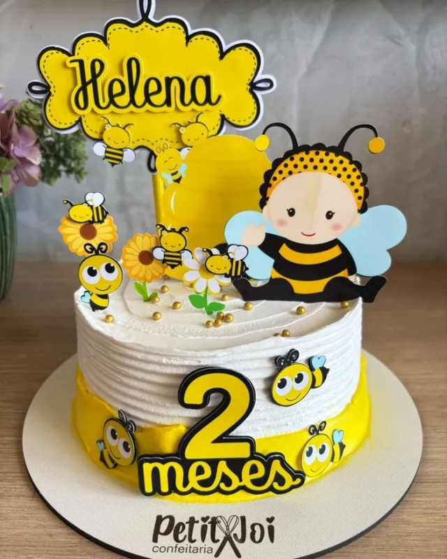 4 topo de bolo abelhinha mesversário @atelie labella papelaria
